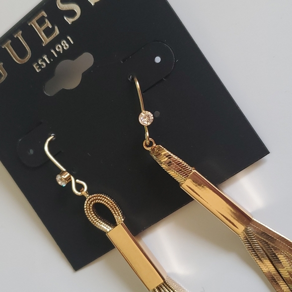 NWT Guess Gold-Tone Snake Chain Linear Earrings - Picture 3 of 4